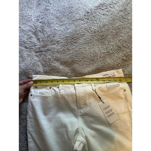 White Jeans By Calvin Klein Size 30 - Picture 7 of 7
